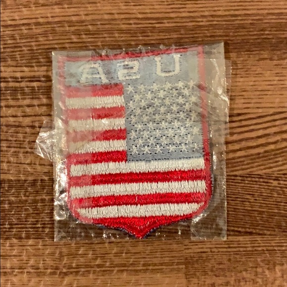 USA Shield Patriotic American Patch - Picture 2 of 2